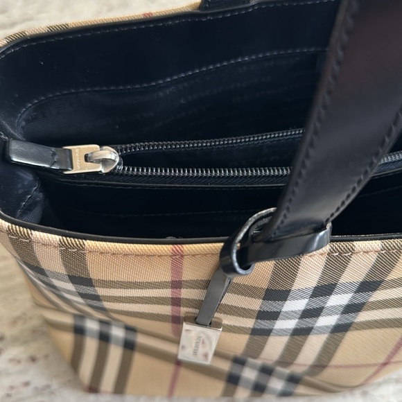 EUC AUTHENTIC Burberry nova check coated canvas handbag - Picture 4 of 16